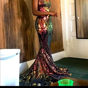 Absolutely beautiful prom dress